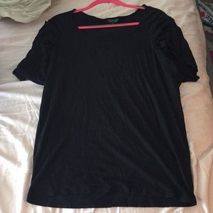 Wide neck black tee
